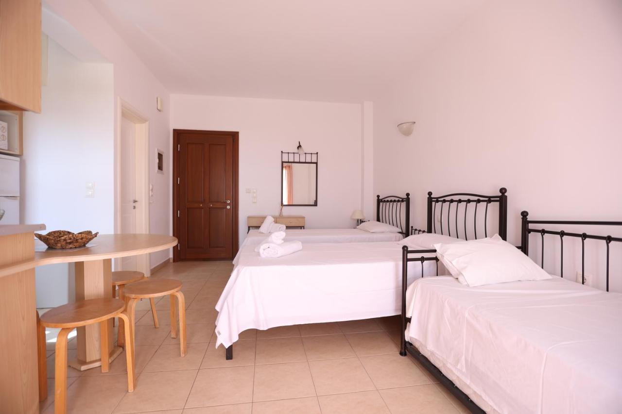 Seaside Gialova Apartment Пилос Екстериор снимка